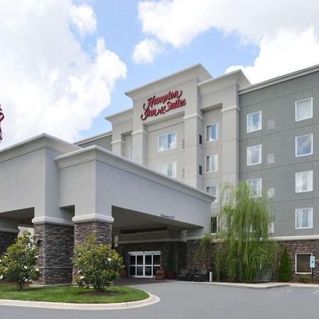 Hampton Inn & Suites Greensboro/Coliseum Area Ngoại thất bức ảnh